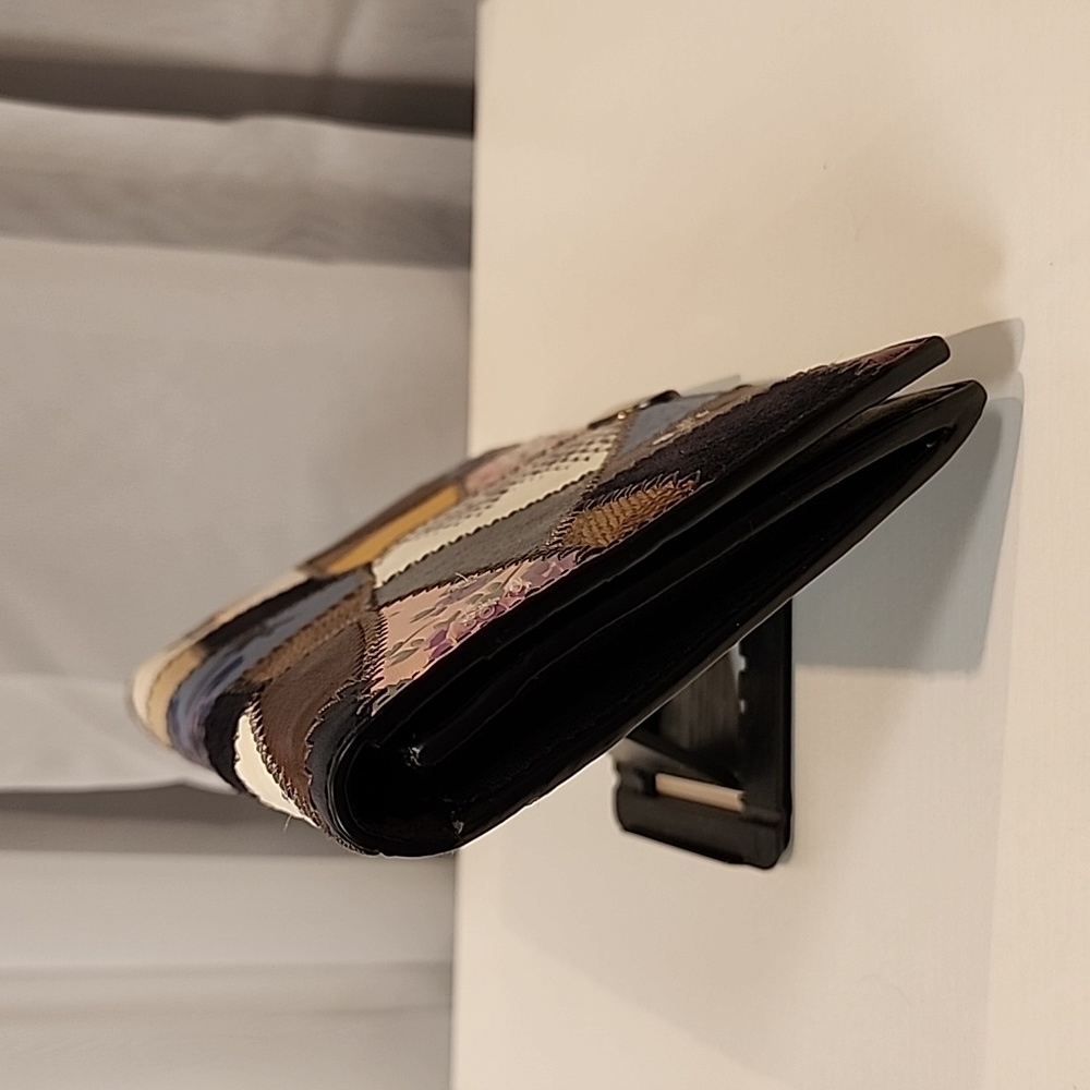 Coach Dreamer Wallet With Signature Patchwork - Picture 5 of 14